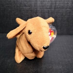 TY Beanie Babies Weenie The Dachshund